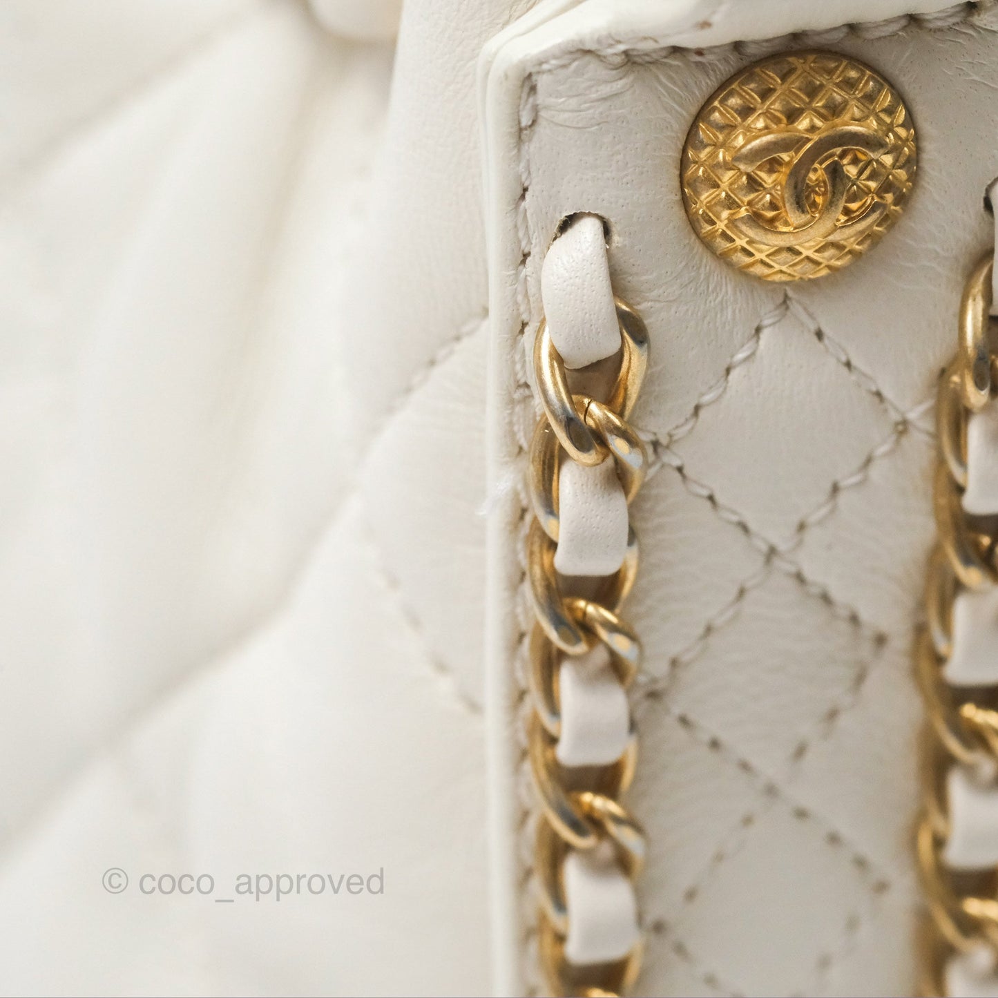 Chanel Quilted Drawstring Bucket Bag Ivory Lambskin Aged Gold Hardware