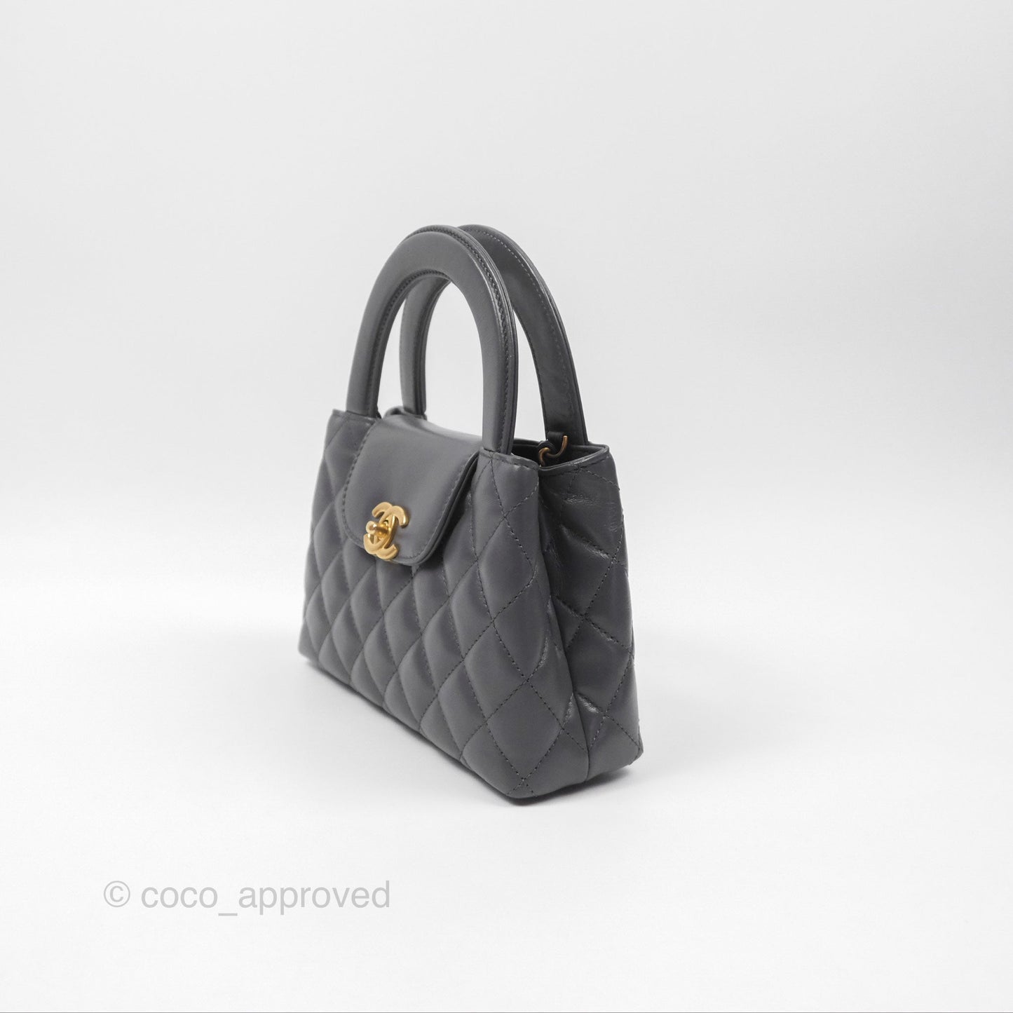 Chanel Kelly Bag Quilted Grey Shiny Calfskin Aged Gold Hardware