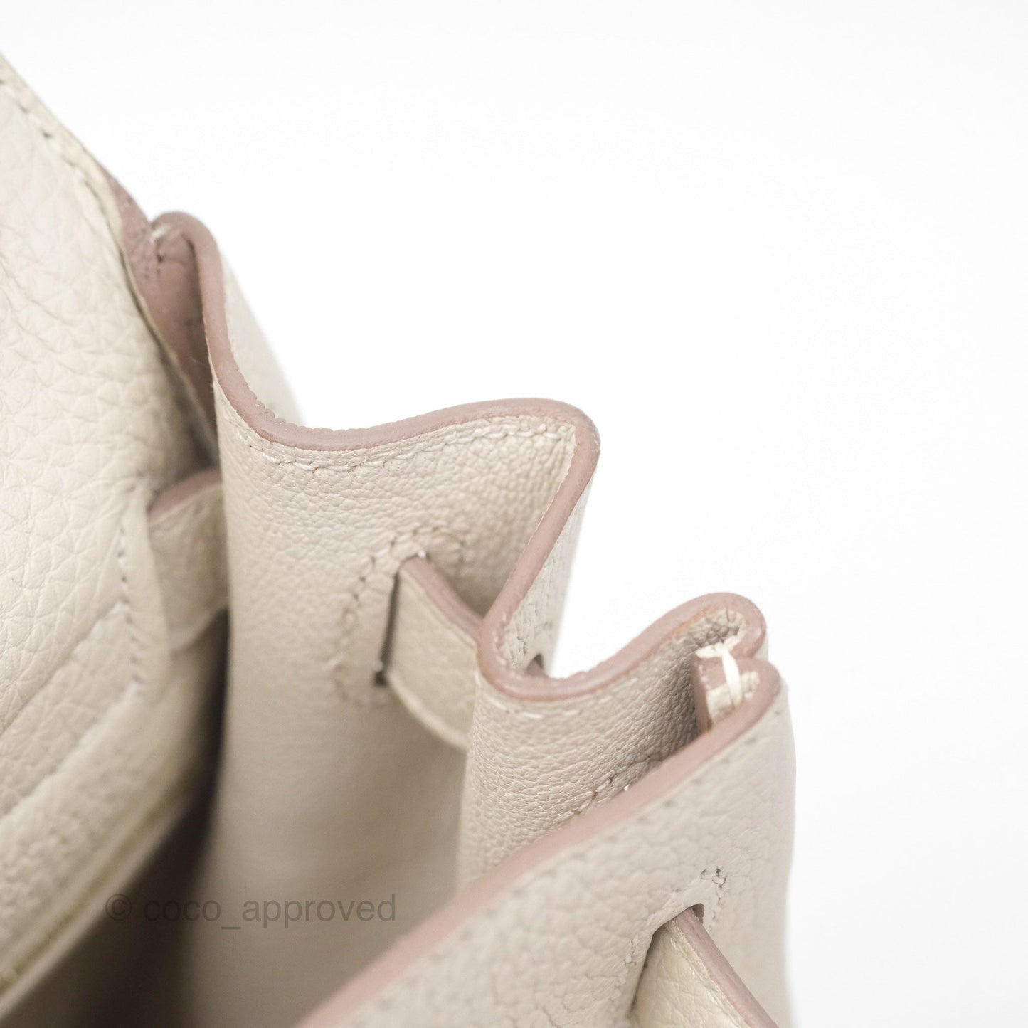 Hermès Kelly 28 Retourn Craie 10 Togo Gold Hardware