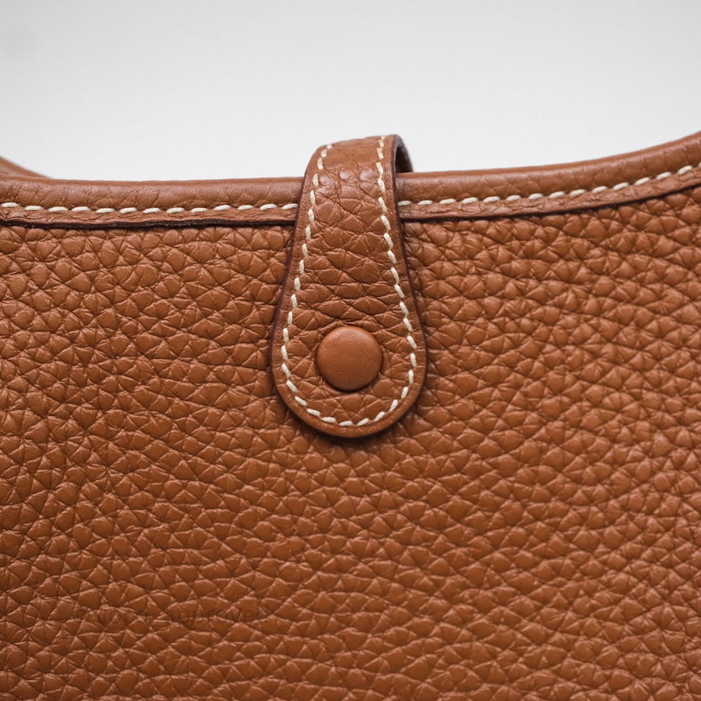 Hermès Mini Evelyne 16 Gold Clemence Gold Hardware
