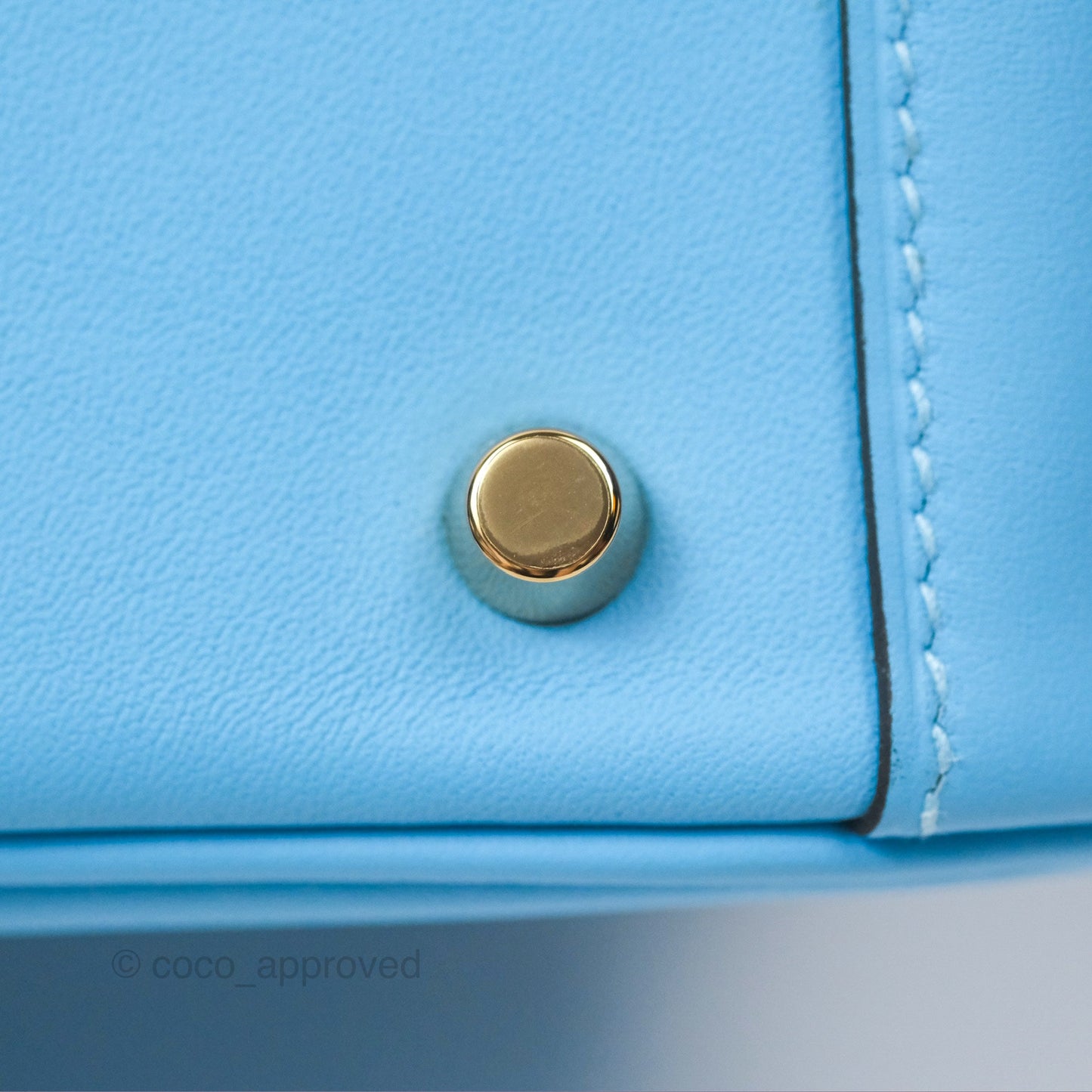 Hermès Mini Lindy 20 Celeste Swift Gold Hardware