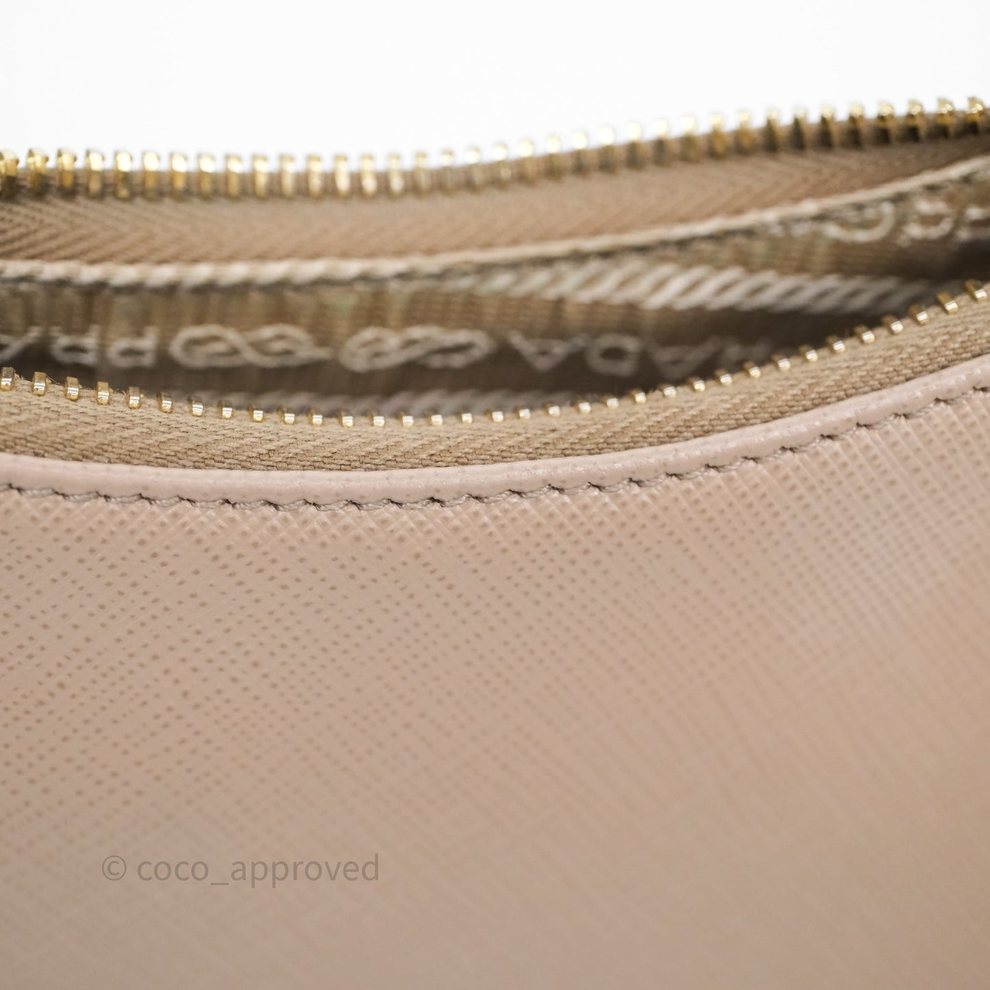 Prada Re-Edition 2005 Shoulder Bag Saffiano Leather Cameo Beige
