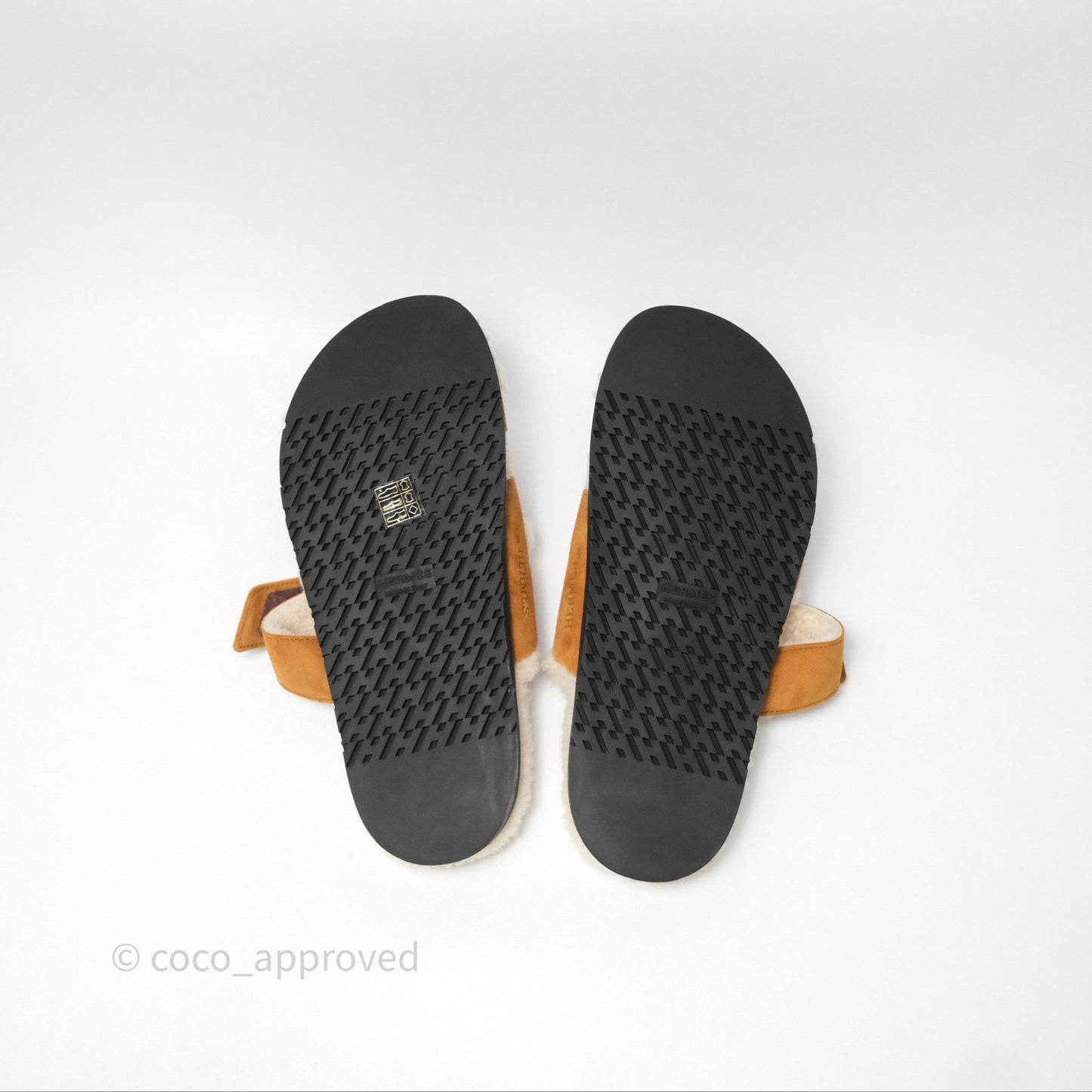 Hermès Chypre Sandal Shearling Beige Kraft / Ecru Goatskin Size 39.5
