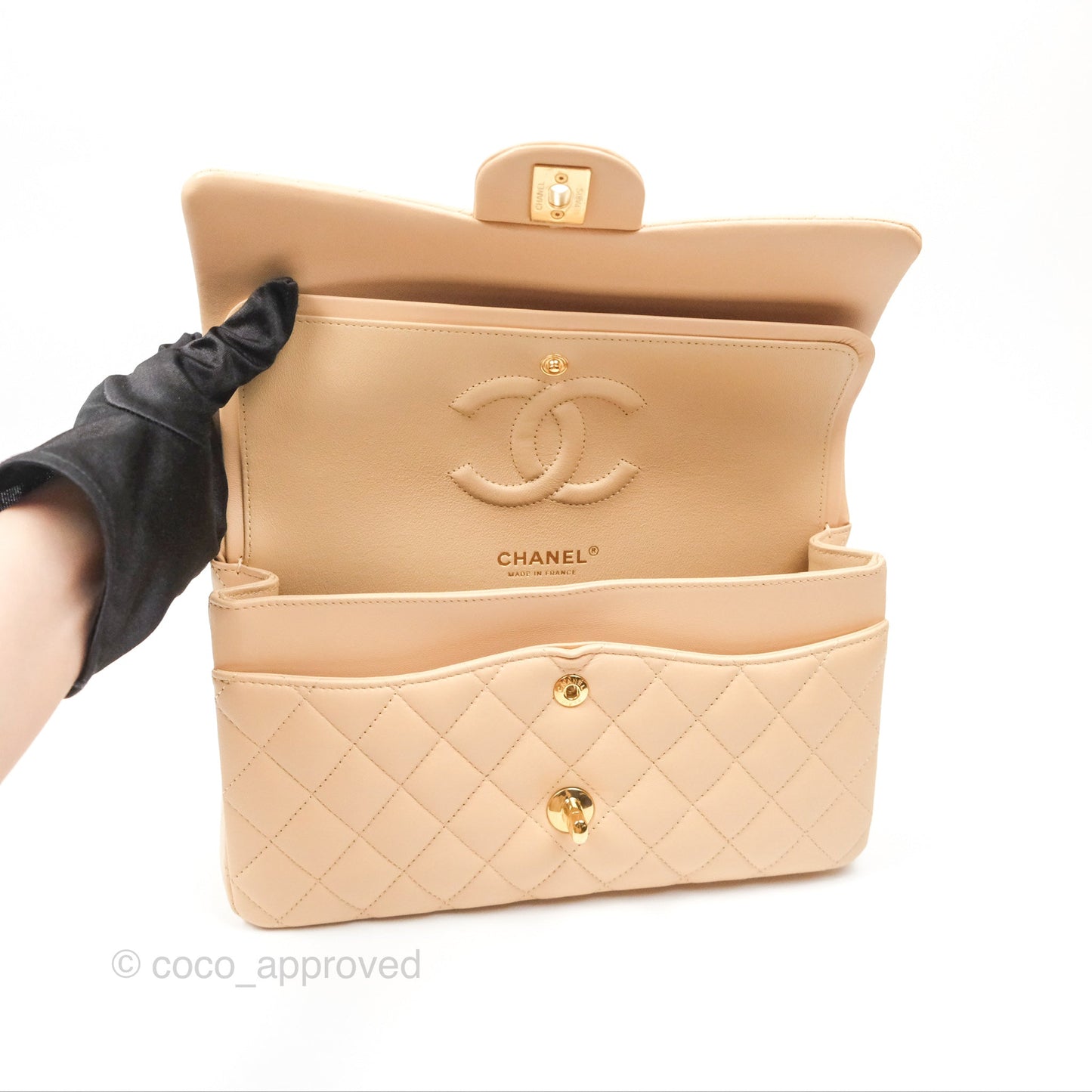 Chanel Classic M/L Medium Flap Quilted Beige Lambskin Gold Hardware