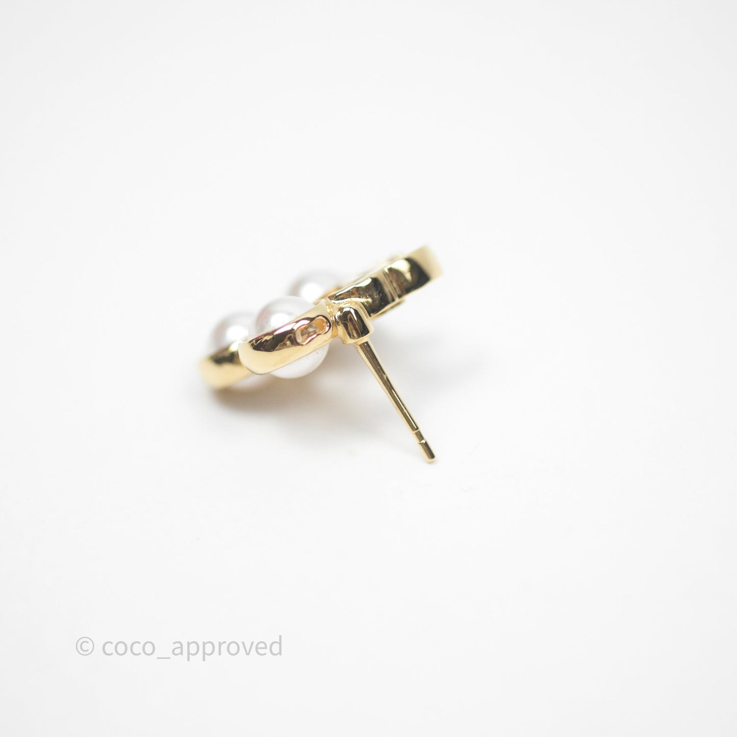 Chanel CC Pearl Earrings Gold Tone 24S