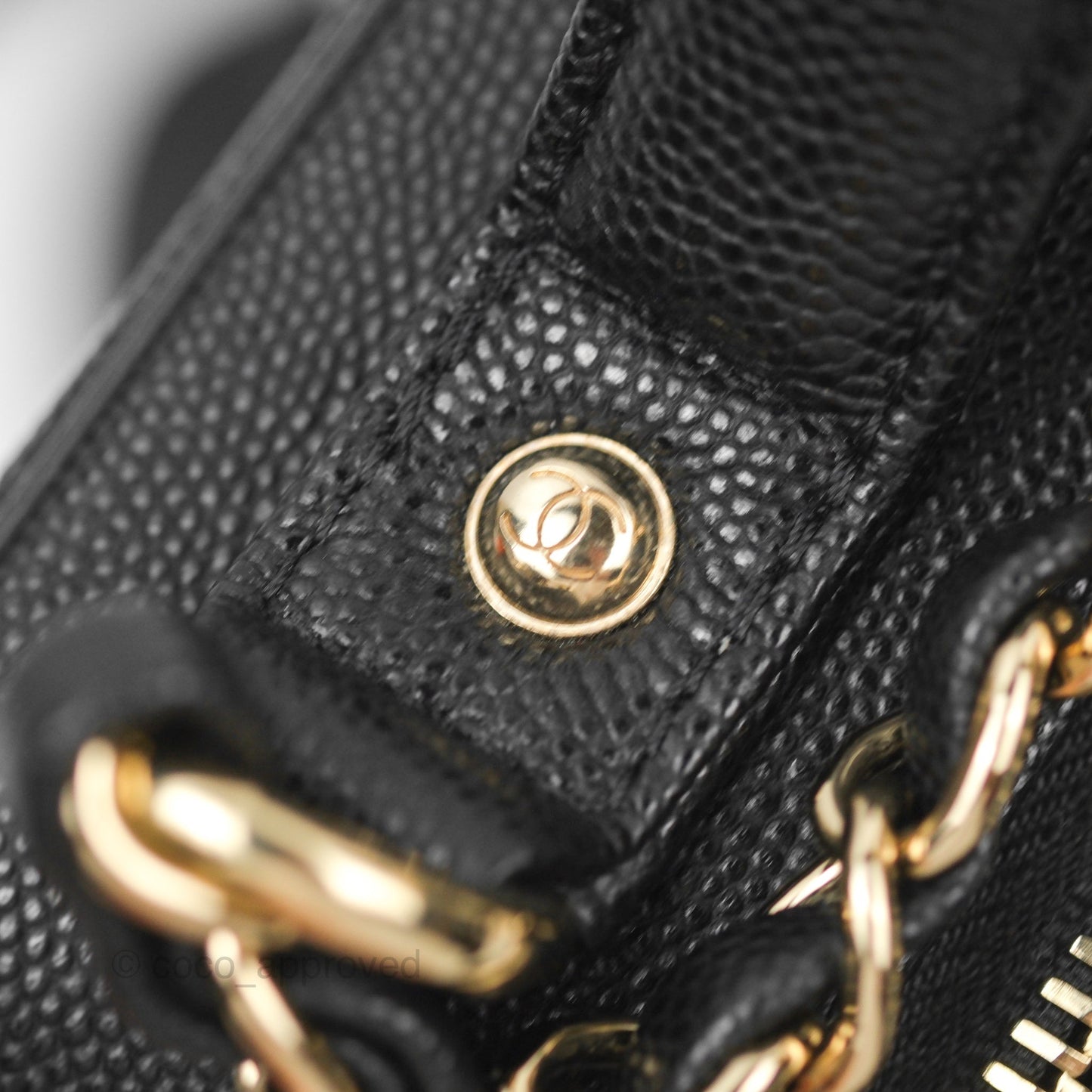 Chanel Quilted Medium CC Filigree Vanity Case Black Caviar Gold Hardware