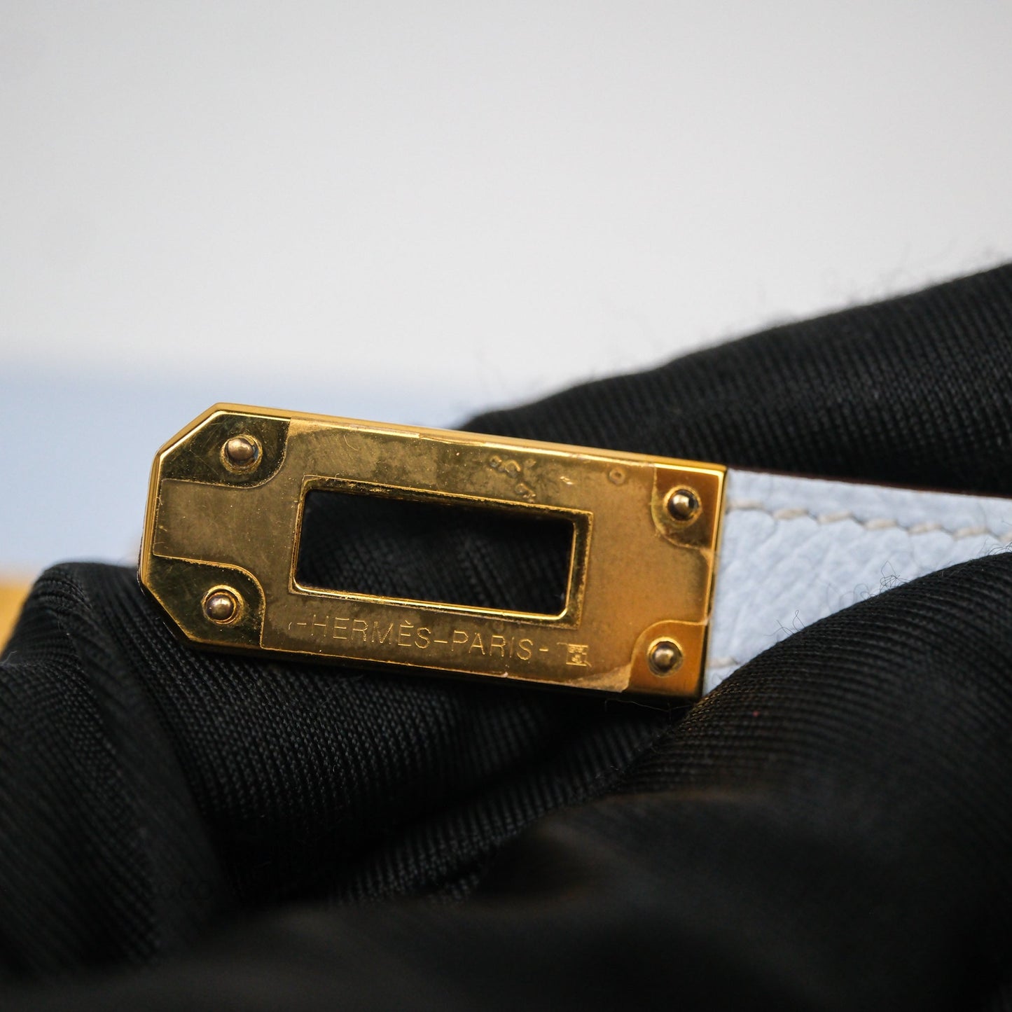 Hermes Kelly To Go Bleu Brume Epsom Gold Hardware
