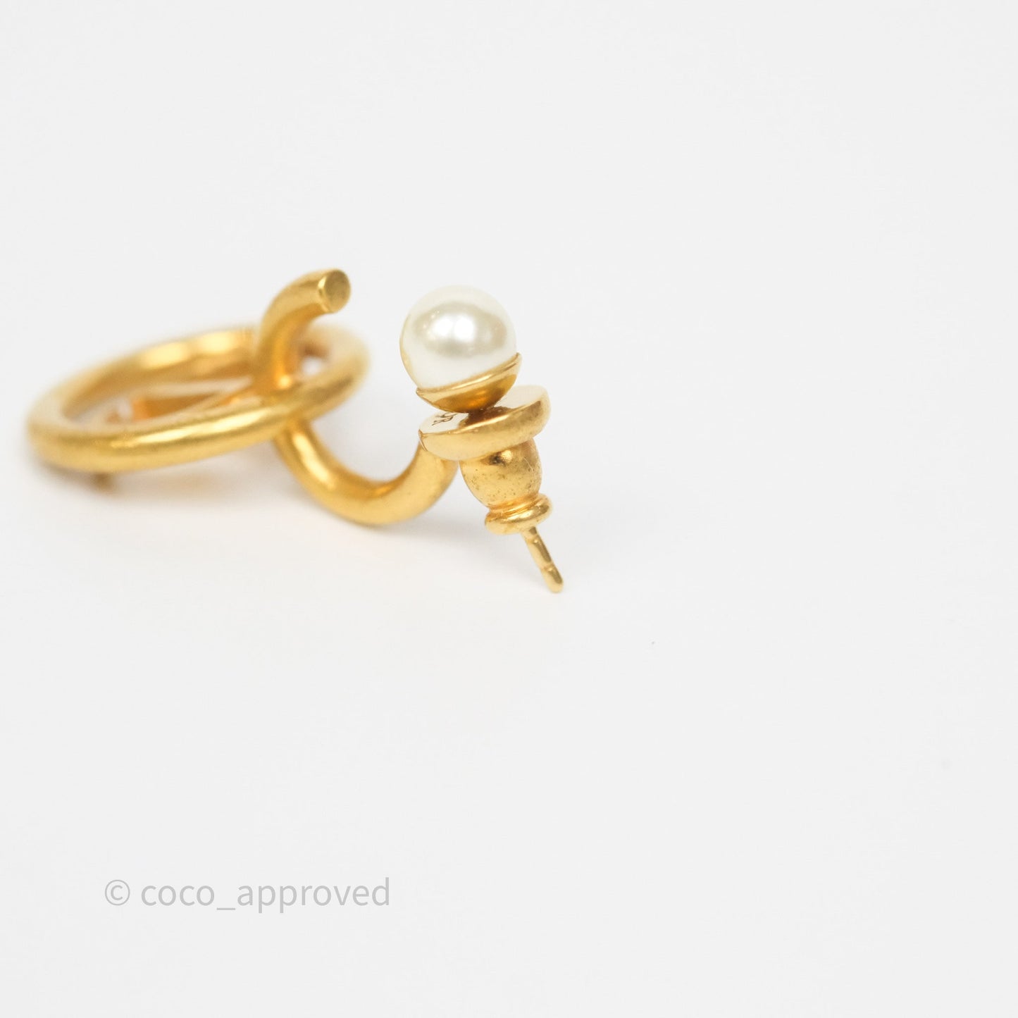 Dior 30 Montaigne Pearl Drop Earrings Aged Gold Tone