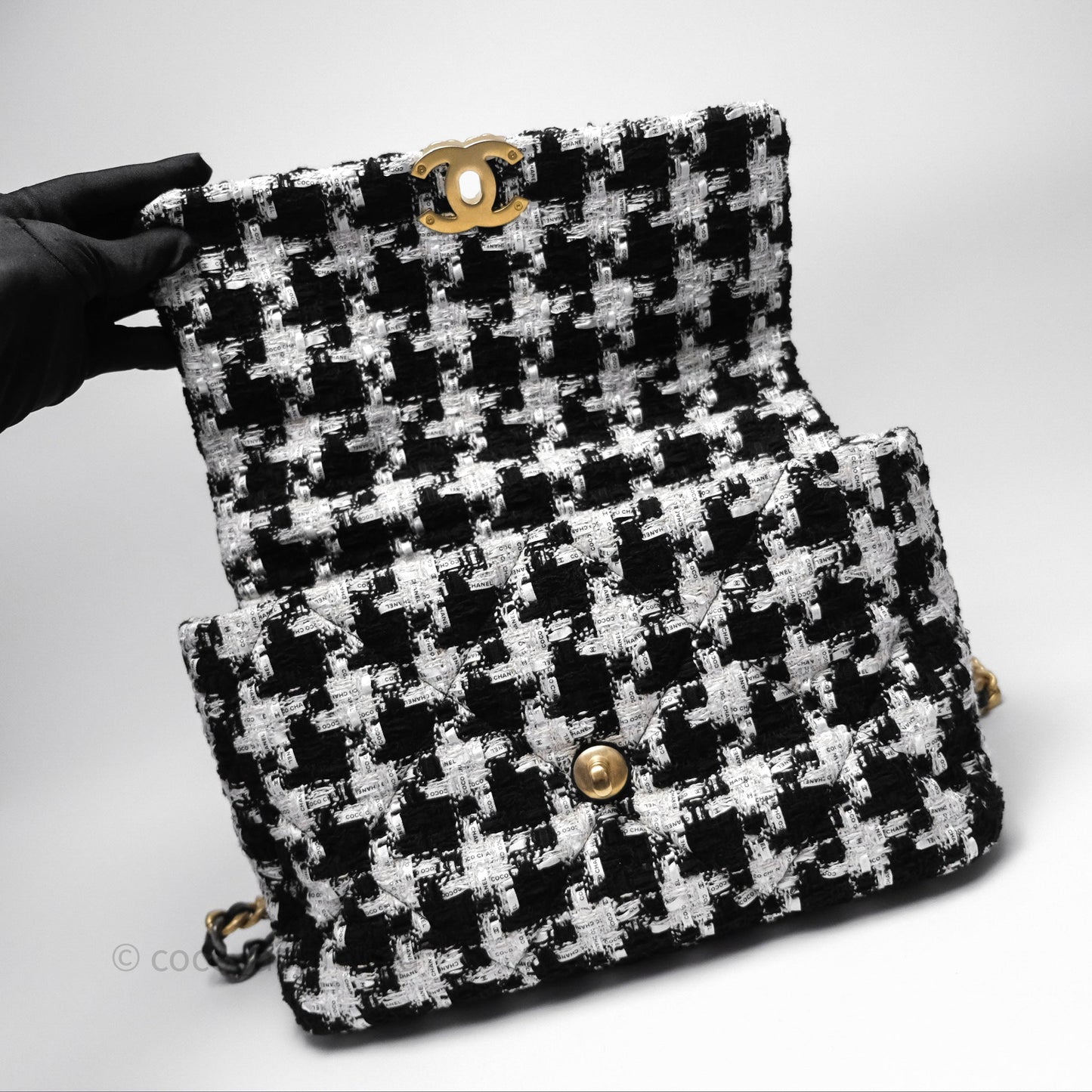 Chanel 19 Medium Tweed White Ribbon Mixed Hardware
