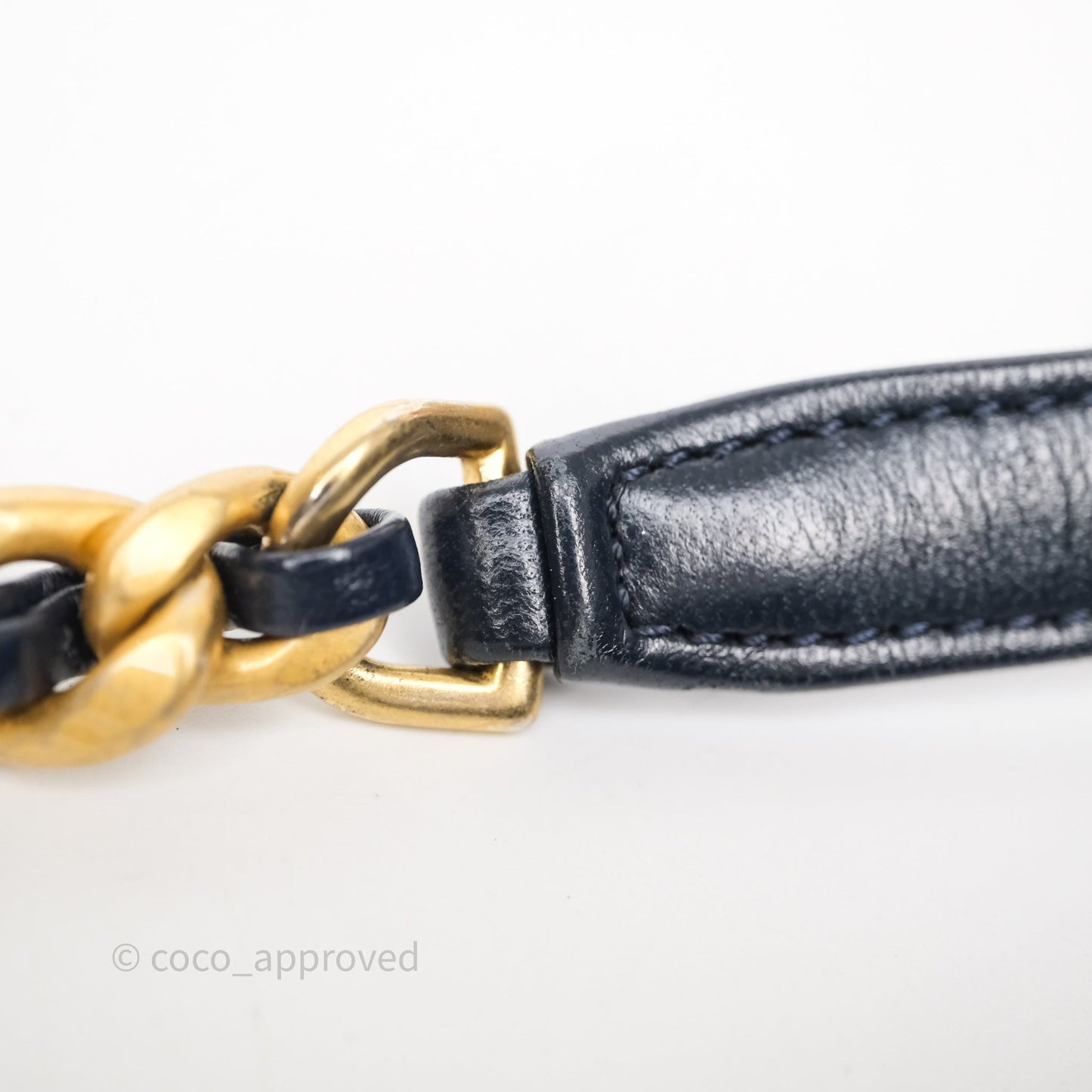 Chanel Quilted Entwined Chain Bag Navy Lambskin Aged Gold Hardware 21P