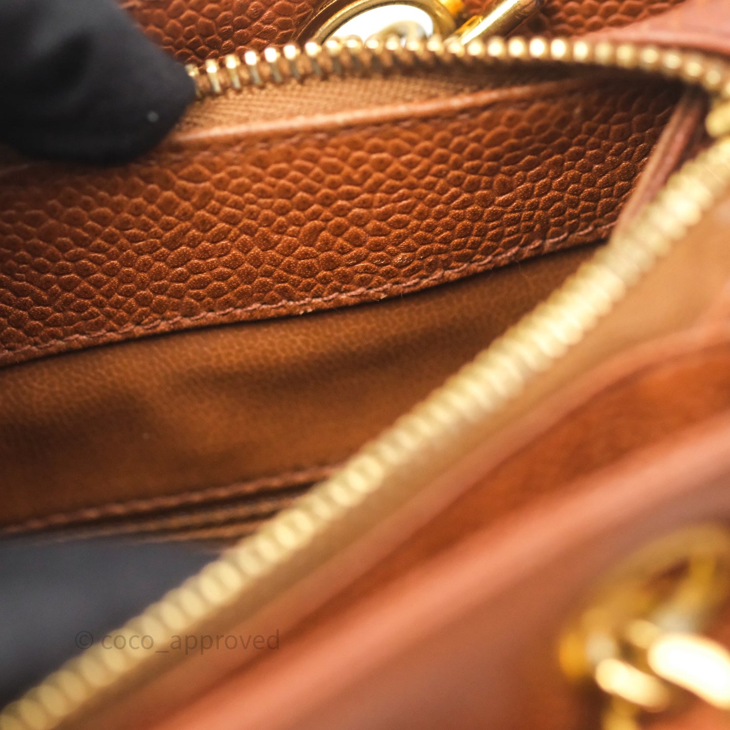 Chanel Vintage Tote Caramel Caviar 24K Gold Hardware