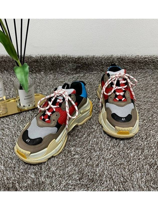 Luxury Balenciaga Triple S Multi 41 260