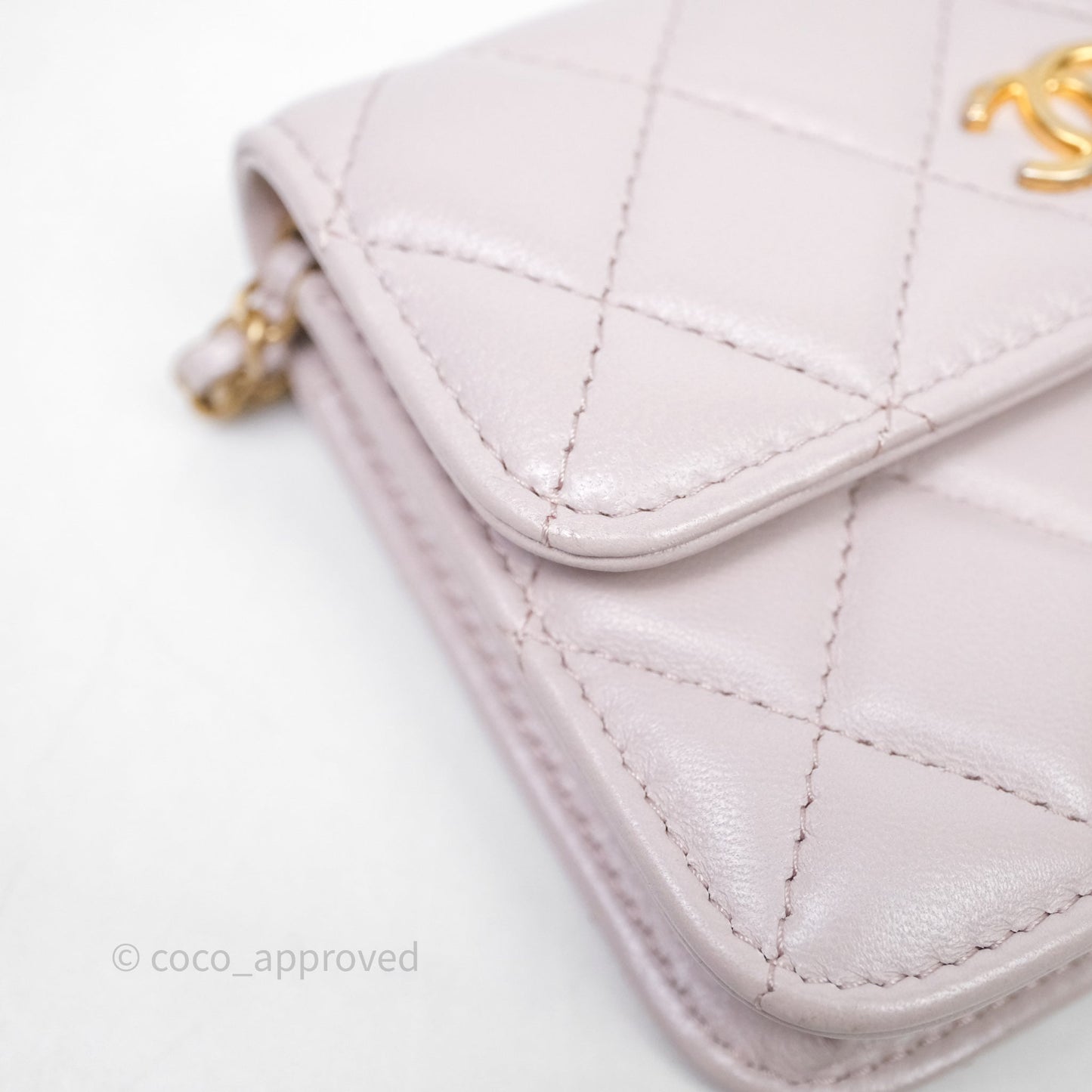 Chanel Pearl Crush Mini Clutch Belt Bag Lilac Lambskin Aged Gold Hardware