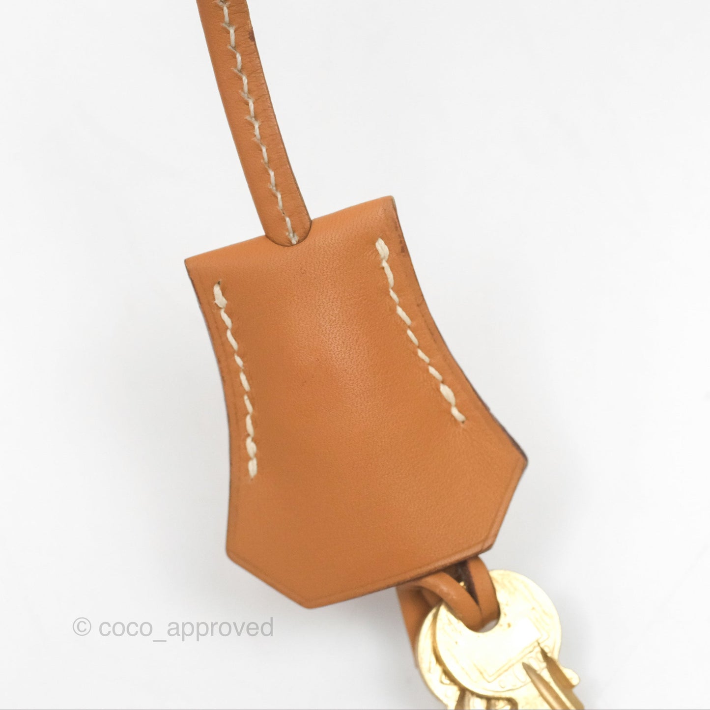 Hermès Vintage Kelly 28 Sellier Gold Calf Gold Hardware