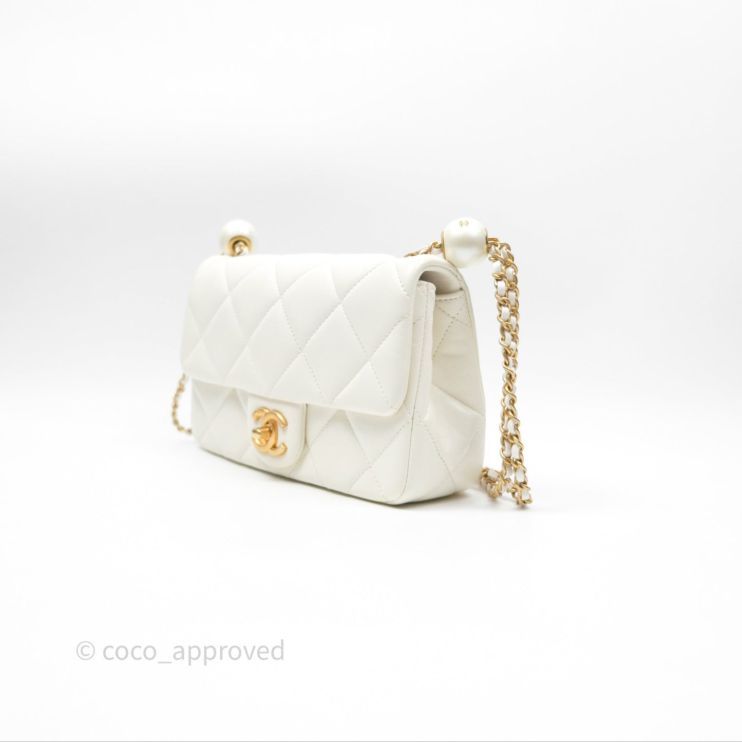 Chanel Quilted Double Pearl Adjustable Chain Flap Bag White Lambskin Aged Gold Hardware 24S