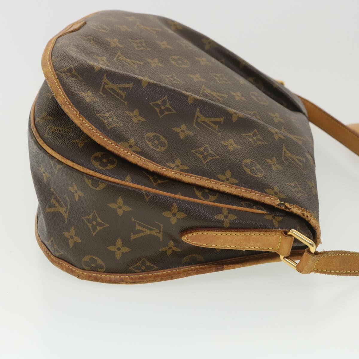 LOUIS VUITTON Monogram Menilmontant MM Shoulder Bag M40473 LV 38182
