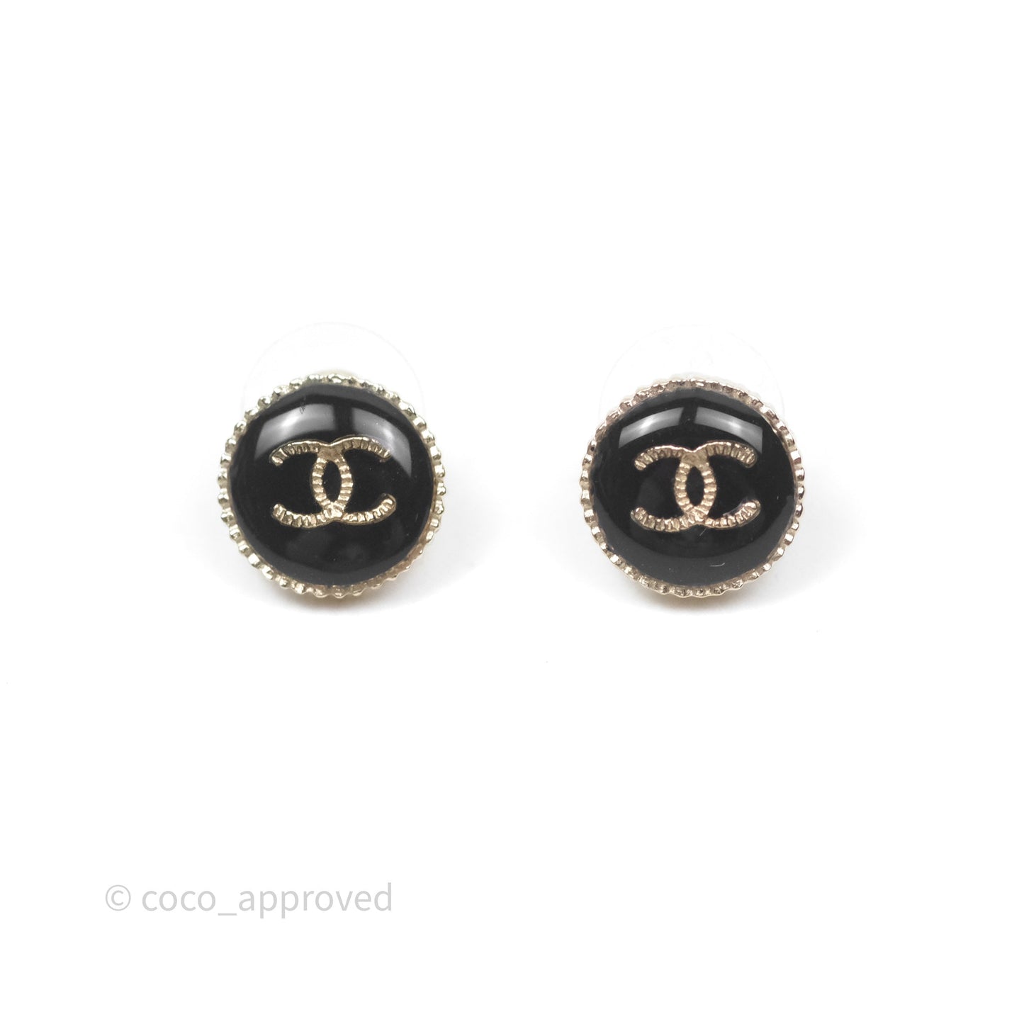 Chanel Round Black CC Earrings Gold Tone 18V