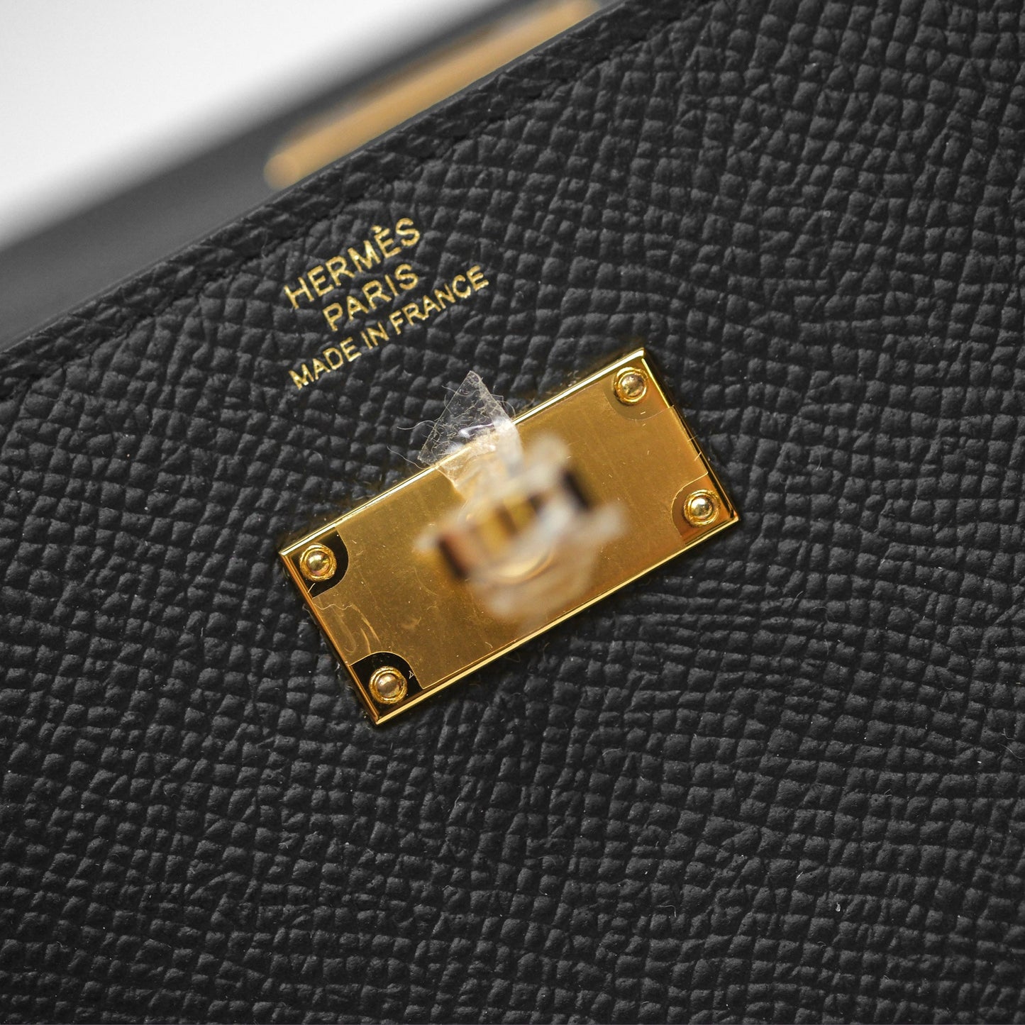 Hermès Kelly To Go Wallet Noir 89 Epsom Gold Hardware