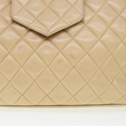 Luxury Chanel Chain Shoulder Bag Lamb Skin Beige CC  38451