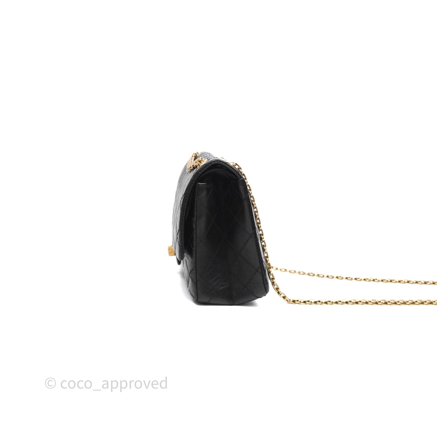 Chanel Reissue 225 Quilted Aged Calfskin Black Aged Gold Hardware