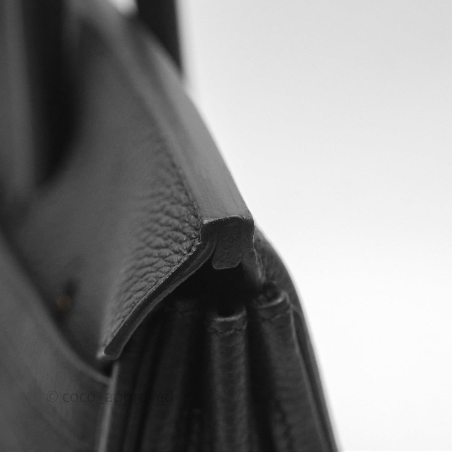 Hermès Retourne Birkin 25 Noir Togo Gold Hardware