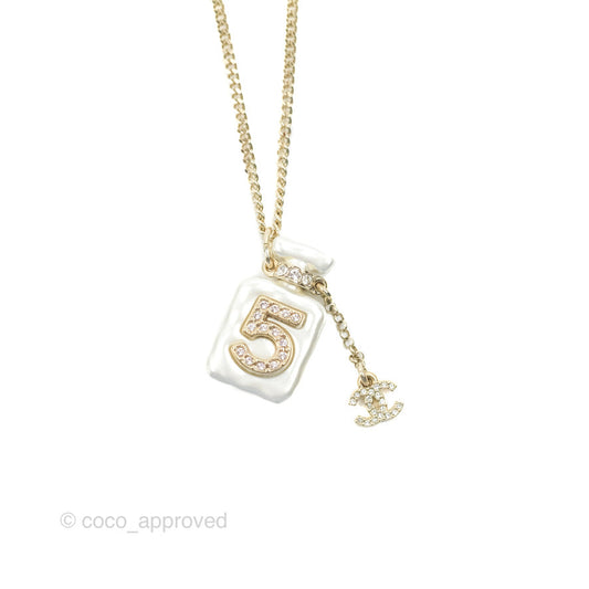 Chanel No5 Perfume Crystal Pendant Necklace Gold Tone 22S