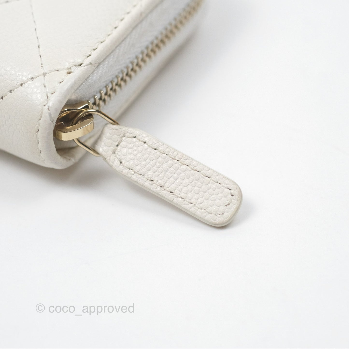 Chanel Classic Zipped Coin Purse White Caviar Gold Hardware