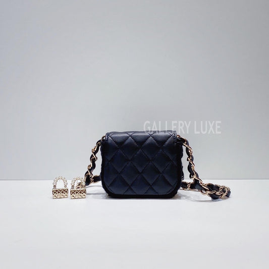 No.3386-Chanel All About Crochet Vanity With Chain
