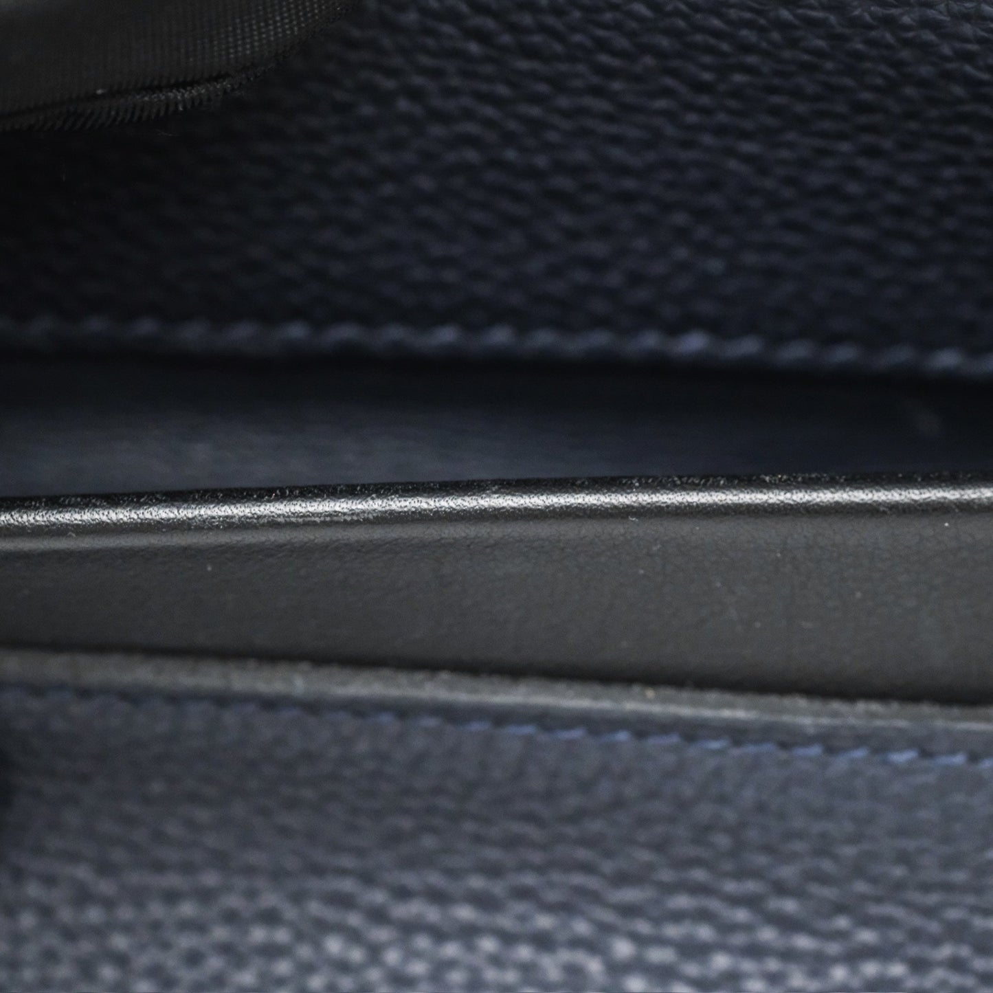 Hermès 24/24 29 Bleu Nuit 2Z / Noir Black 89 Togo/Swift Palladium Hardware