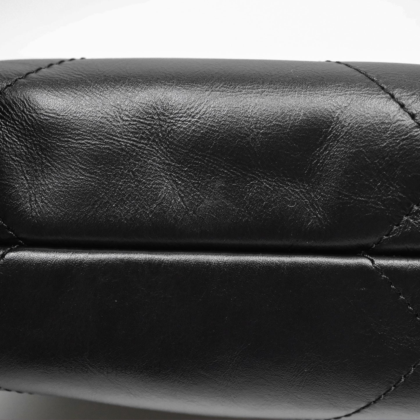 Chanel 22 Mini Bag Black Crumpled Calfskin Aged Gold Hardware