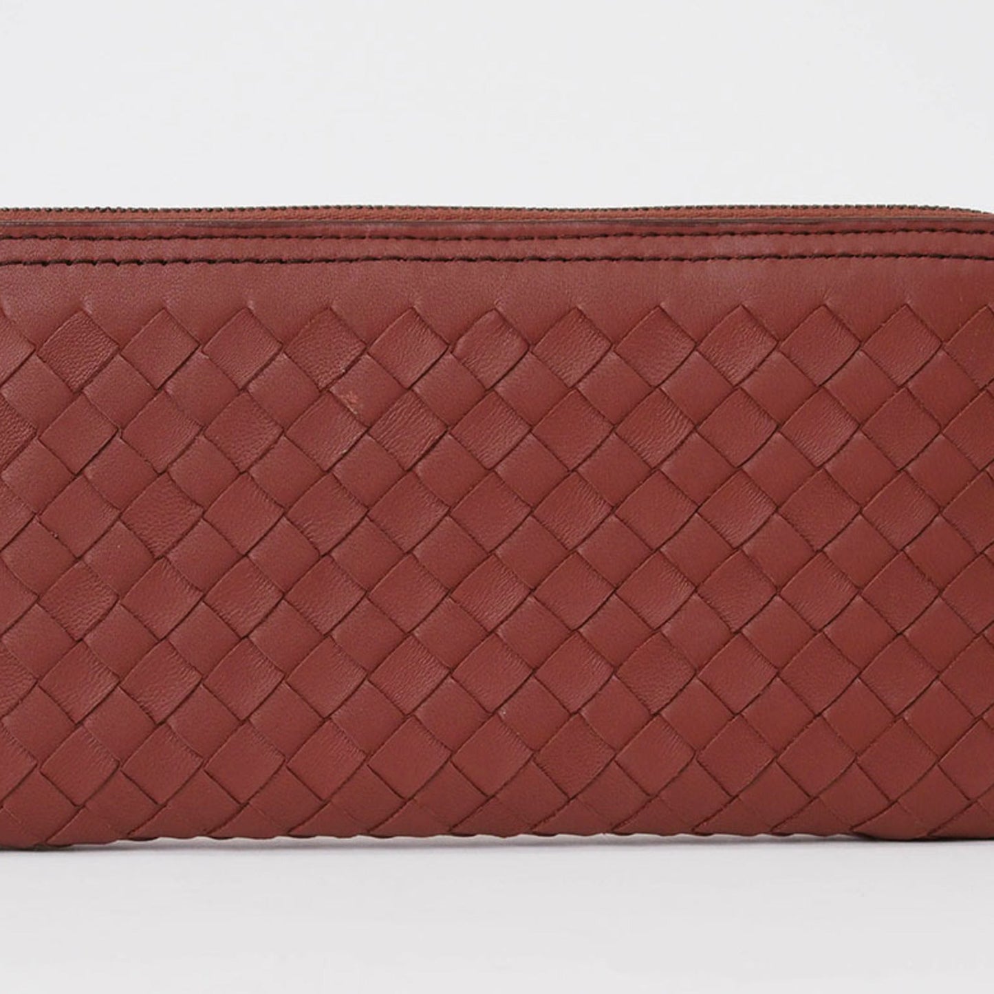 Luxury Bottega Veneta Intrecciato  Intrecciato Long Wallet (Bi-Fold) ()