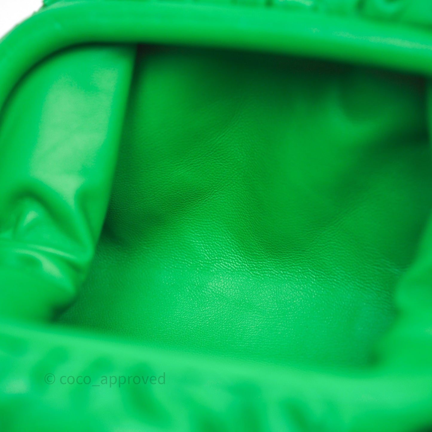 Bottega Veneta Mini Pouch Green Intrecciato Lambskin