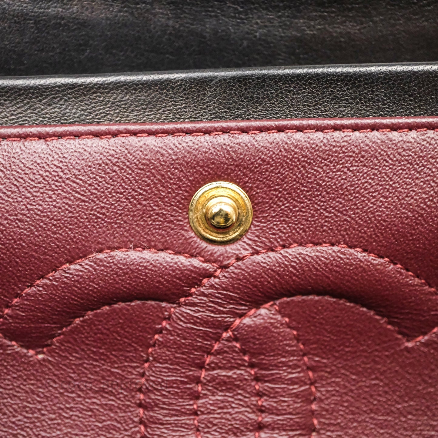 Chanel Classic M/L Medium Flap Quilted Black Lambskin Gold Hardware