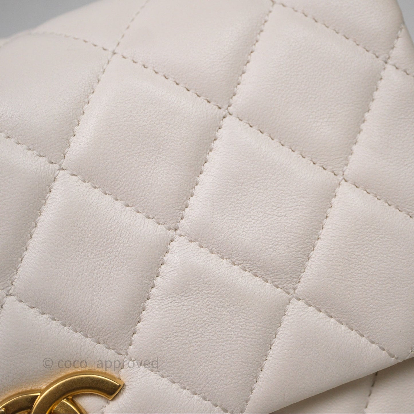 Chanel Flap Bag with Pearl Chain Ivory White Aged Gold Hardware 25P