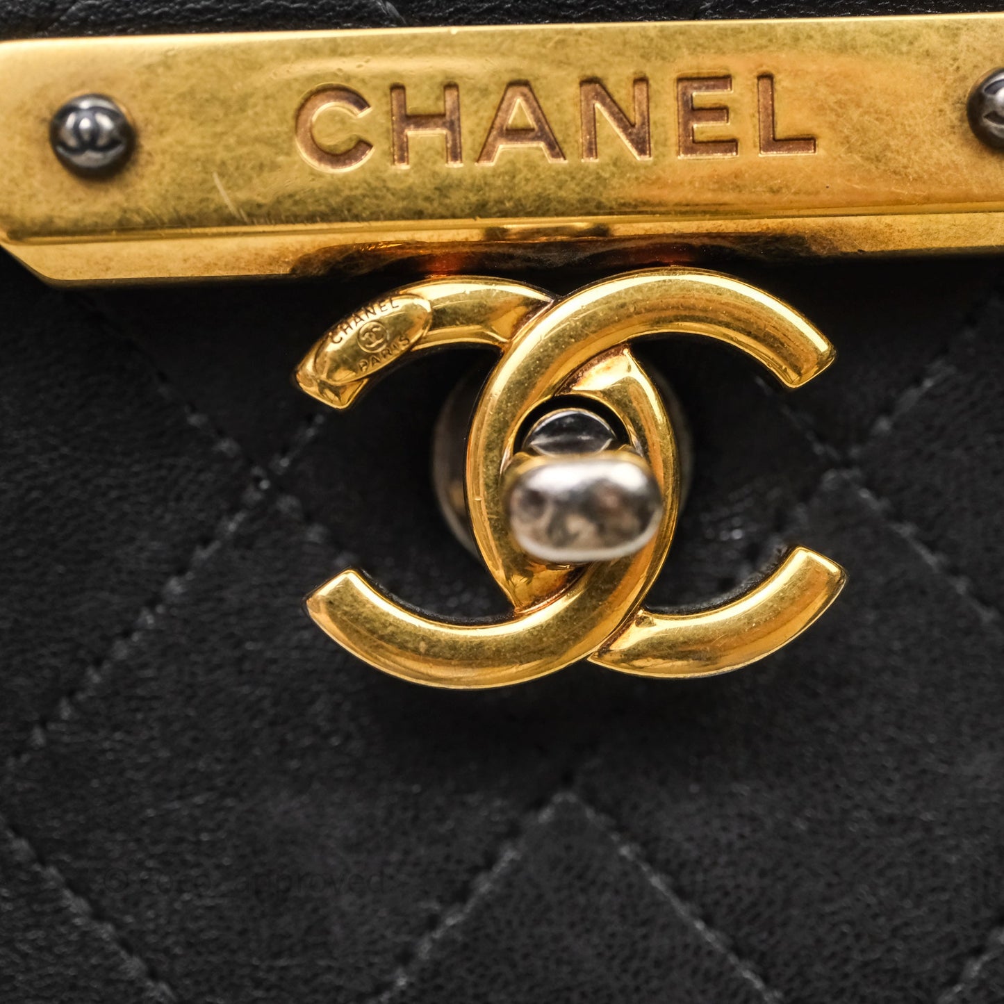 Chanel Quilted Flap Bag Black Calfskin Aged Gold Hardware
