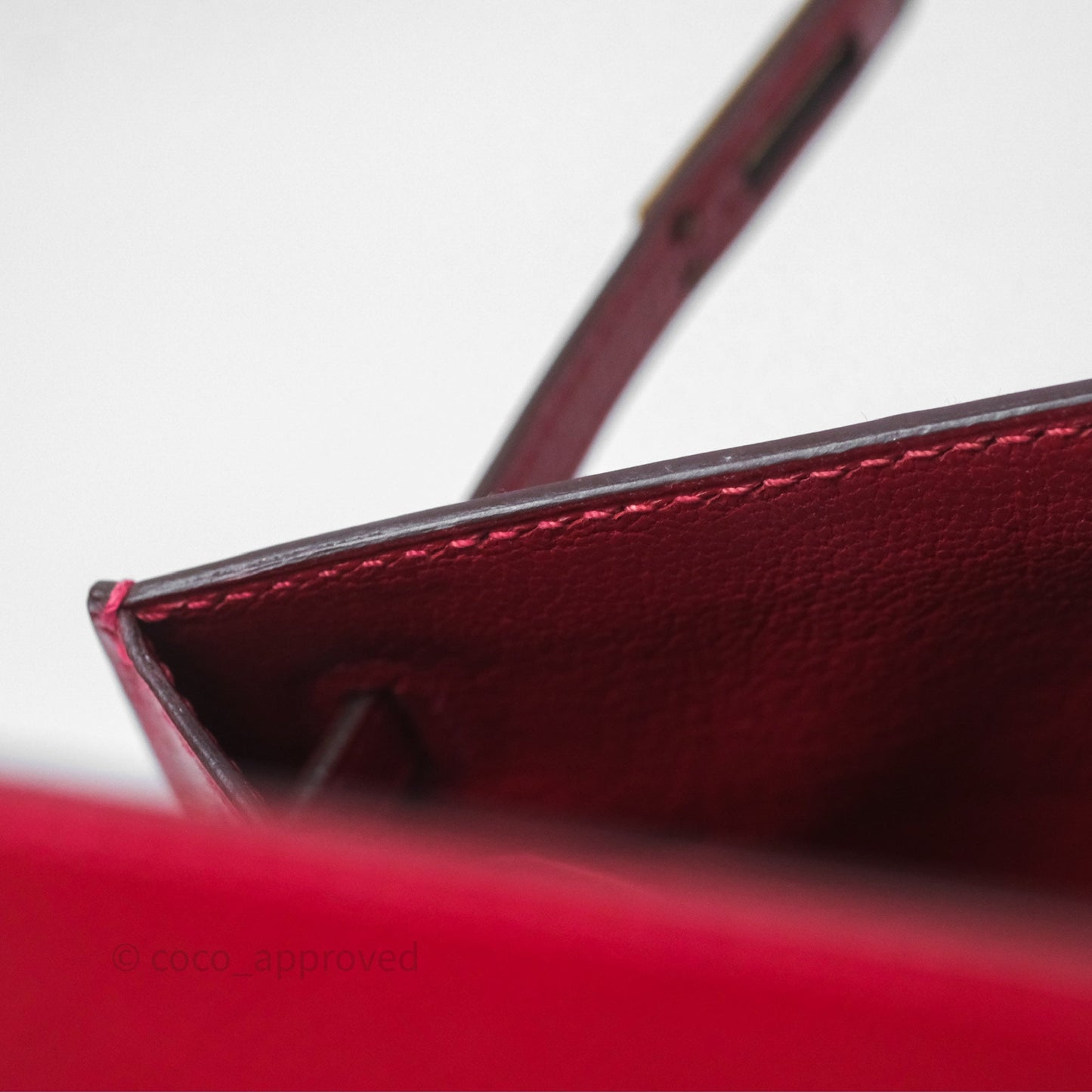 Hermès Sellier Kelly 25 Rouge Casaque Q5 Epsom Gold Hardware
