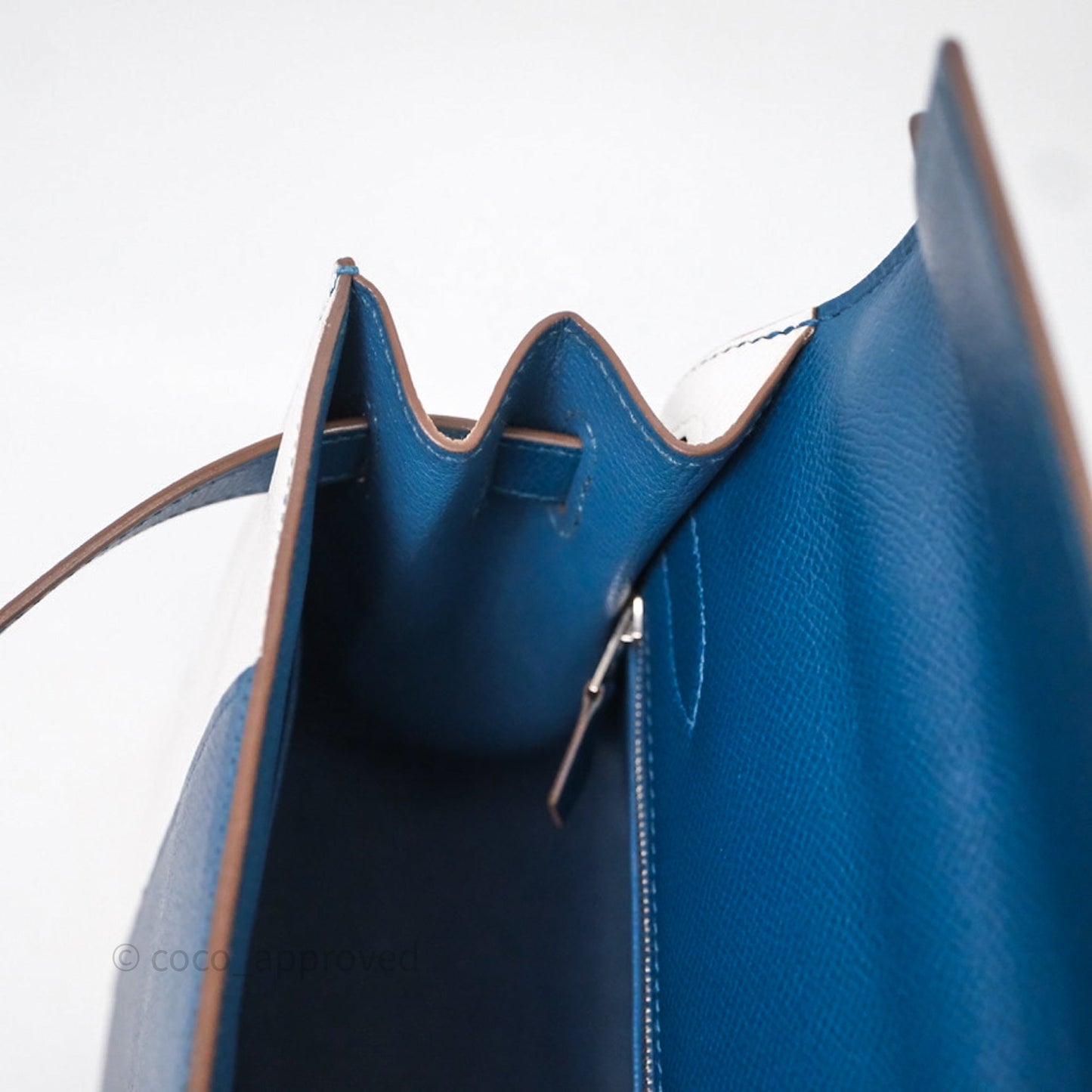 Hermès Kelly 32 Sellier Bleu Thalassa 7A/ White Epsom Palladium Hardware