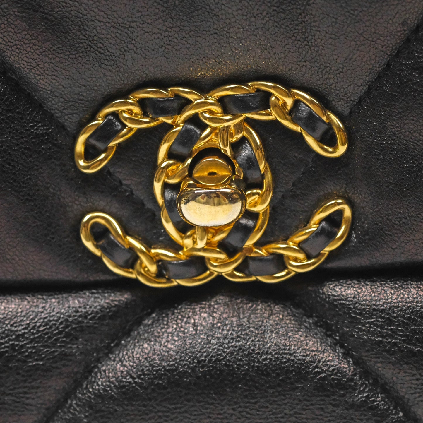Chanel 19 Medium Black Goatskin Mixed Hardware