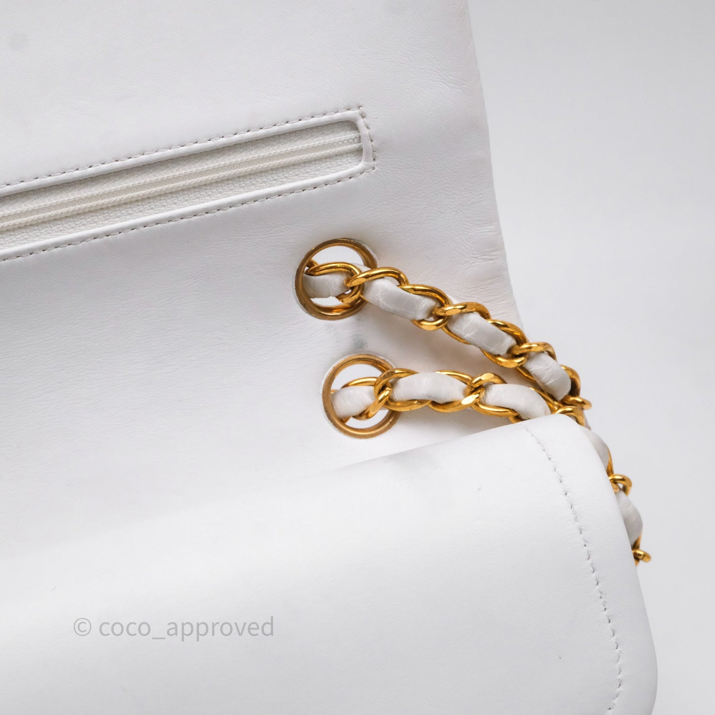Chanel Classic Vintage Double Flap M/L White Lambskin 24K Gold Hardware