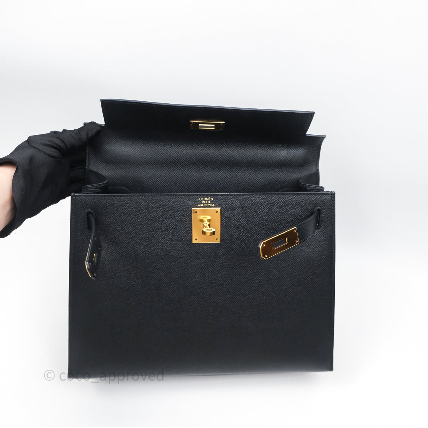 Hermès Kelly 28 Sellier Noir Black 89 Epsom Gold Hardware