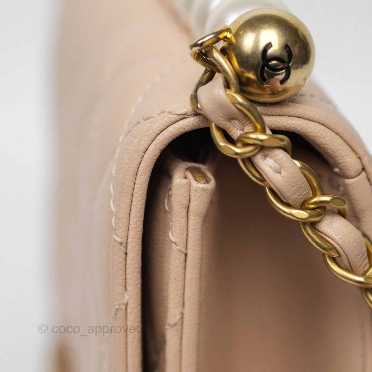 Chanel Quilted Chic Pearls Flap Beige Pink Goatskin Aged Gold Hardware