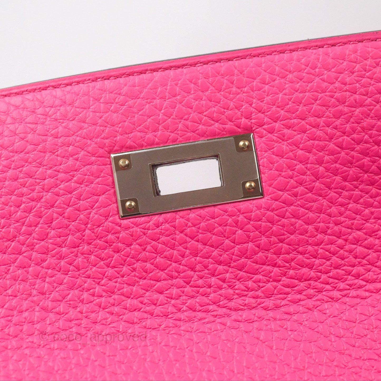 Hermès Retourne Kelly 28 Rose Shocking Clemence Palladium Hardware