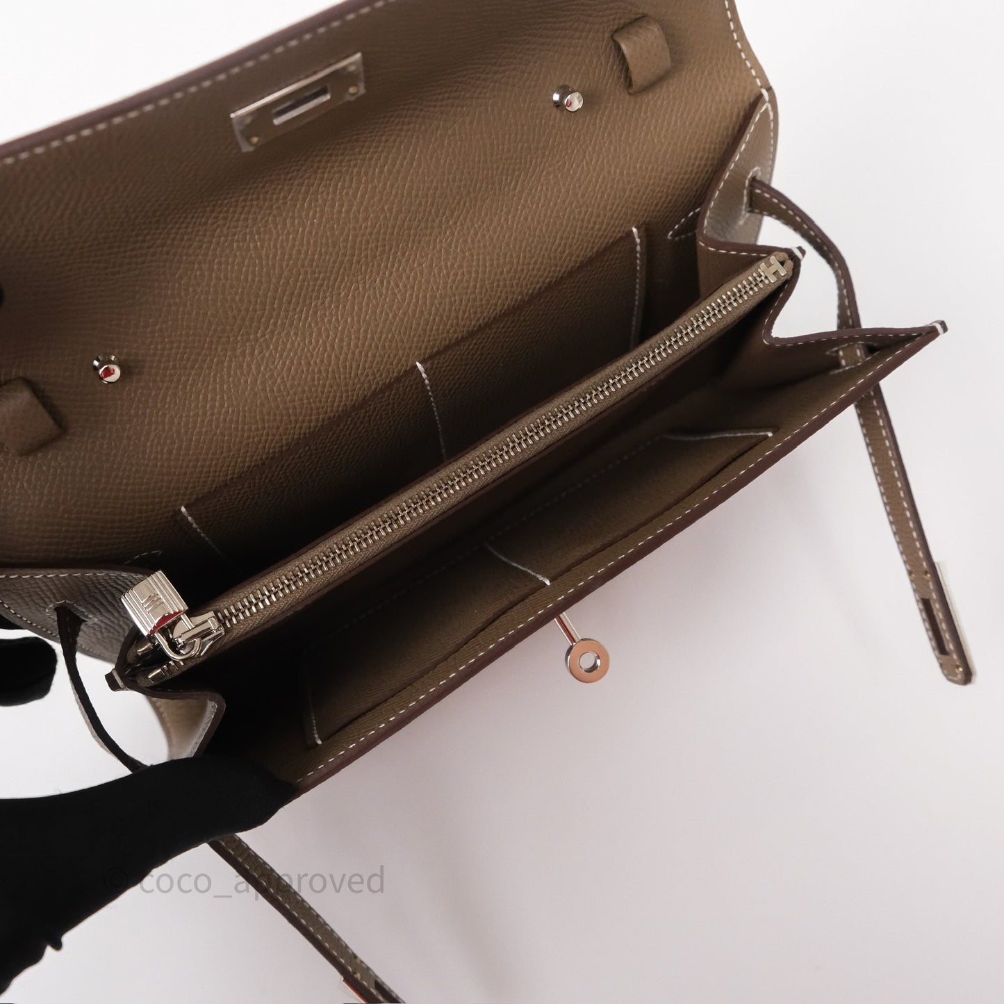 Hermès Kelly To Go Wallet Etoupe 18 Epsom Palladium Hardware