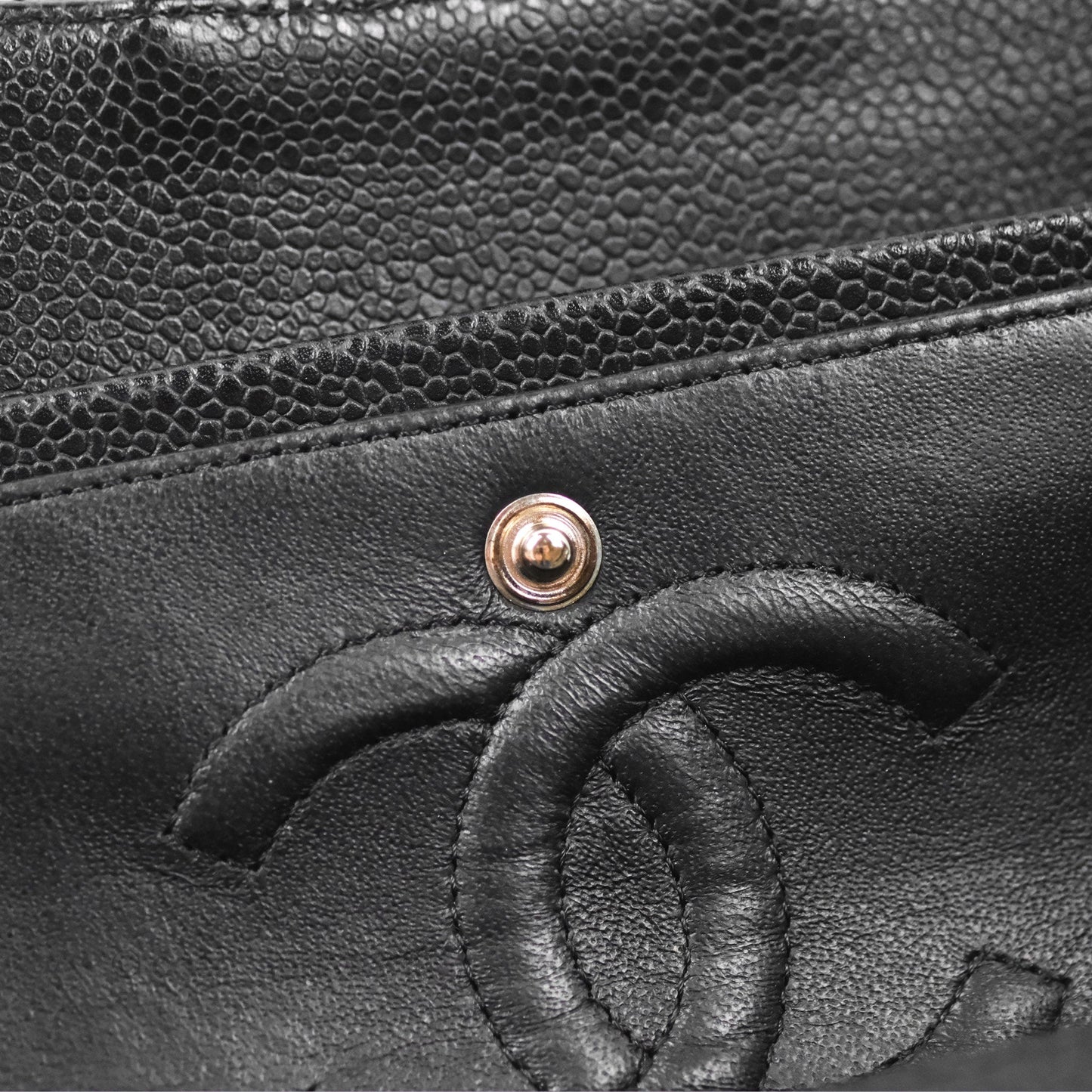 Chanel Classic M/L Medium Flap Quilted Black Caviar Silver Hardware