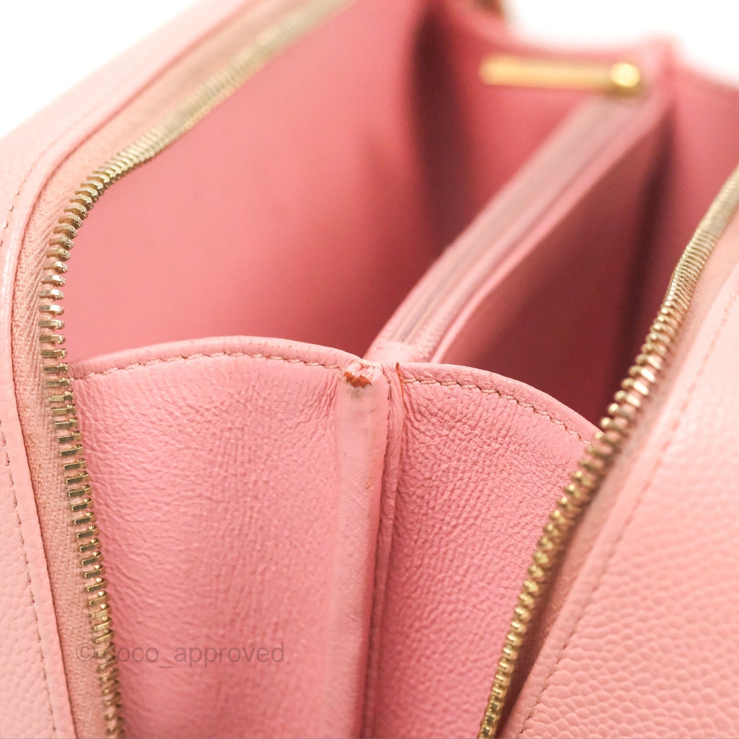 Chanel Quilted Medium CC Filigree Vanity Case Pink Caviar Gold Hardware