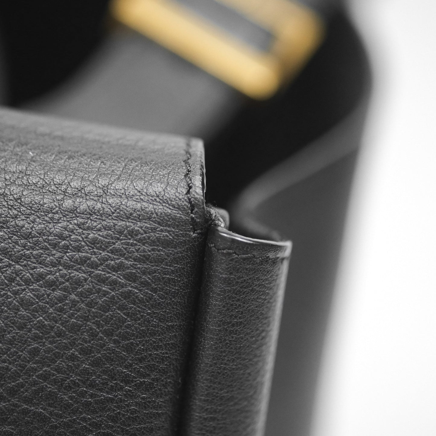 Saint Laurent LE 5 à 7 Supple Small Black Grained Leather Gold Hardware