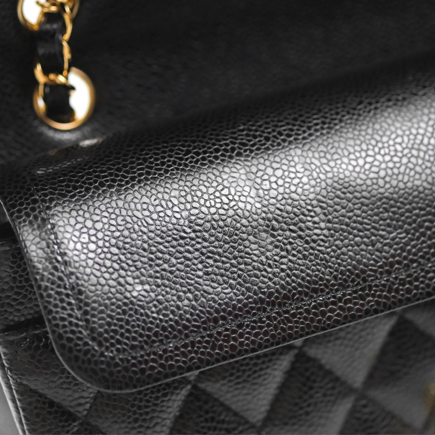 Chanel Classic M/L Medium Flap Quilted Black Caviar Gold Hardware