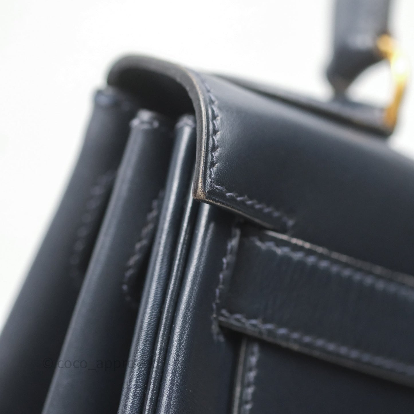 Hermès Vintage Kelly 28 Retourn Navy Box Leather Gold Hardware