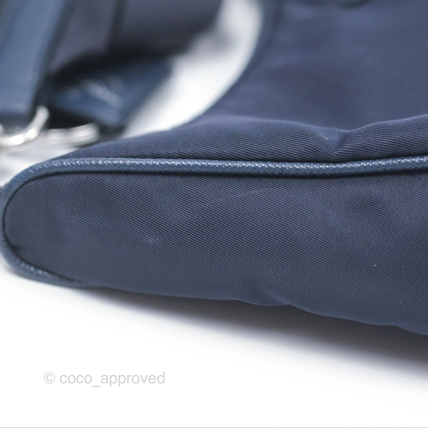 Prada Nylon Re-Edition 2005 Shoulder Bag Navy Blue Silver Hardware