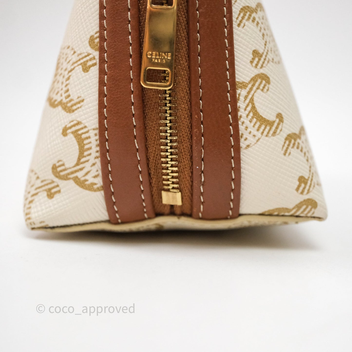 Celine Clutch With Chain Triomphe Canvas Lambskin White/Tan